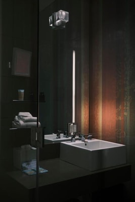 Queen Room Near Reeves Park LA 5 Luxury Bookings