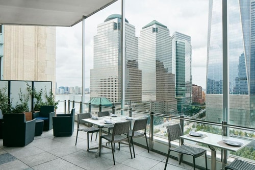 Standard Queen Room Near Morton Steakhouse NYC 8 Luxury Bookings