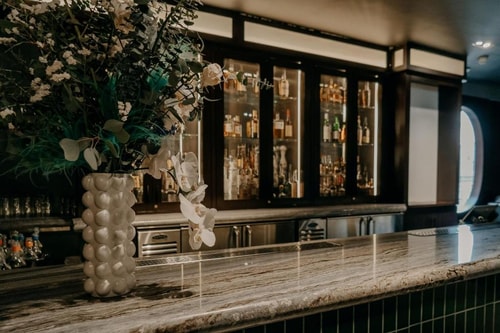 superior King Room Near Katz Delicatessen NYC 6 Luxury Bookings