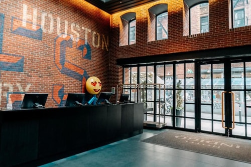 superior King Room Near Katz Delicatessen NYC 3 Luxury Bookings