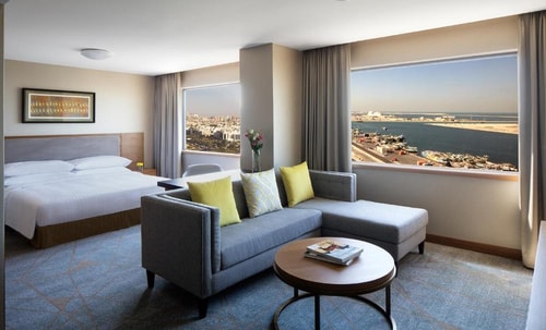 Luxury 4 Bedroom Apartment Near Gold Souk Metro 17 Luxury Bookings