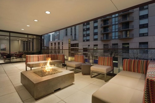 King Studio Suite Near Moody Bible Institute CHI 9 Luxury Bookings