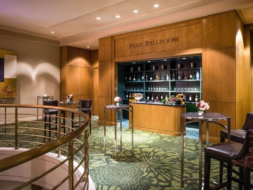 Superior Queen Room Near Bryant Park NYC 12 Luxury Bookings