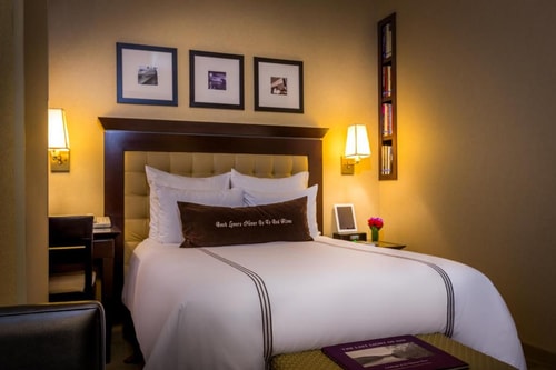 Petite Room Near Bryant Park NYC 2 Luxury Bookings