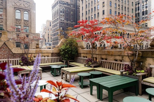 Deluxe King Room Near Bryant Park NYC 12 Luxury Bookings