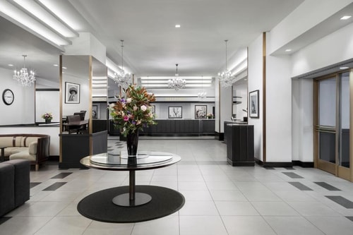 Standard Queen Room Near Gershwin Theatre NYC 6 Luxury Bookings