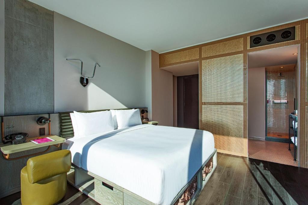 King Room Near Champion Charter Bus Los Angeles LA Luxury Bookings