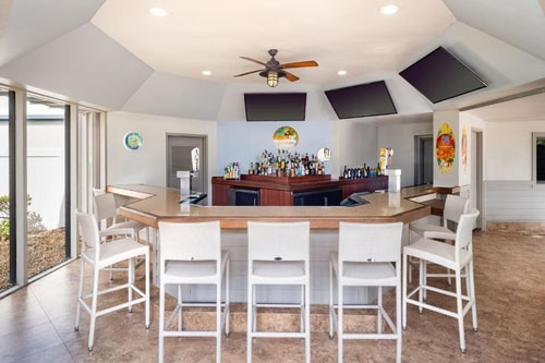 Guest Room Near Fine Ink Studios Tattoos ORL 9 Luxury Bookings