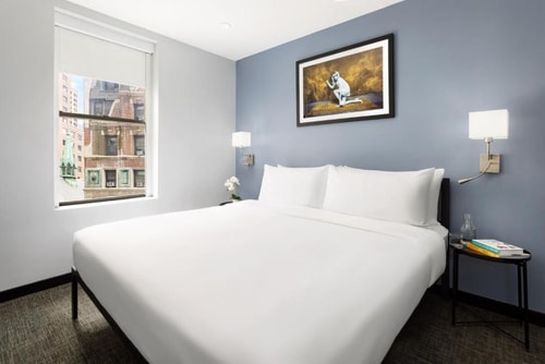 Deluxe King Near James Earl Jones Theatre NYC Luxury Bookings
