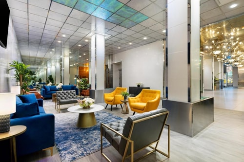 Deluxe King Near James Earl Jones Theatre NYC 9 Luxury Bookings