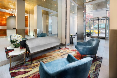 Deluxe King Near James Earl Jones Theatre NYC 13 Luxury Bookings