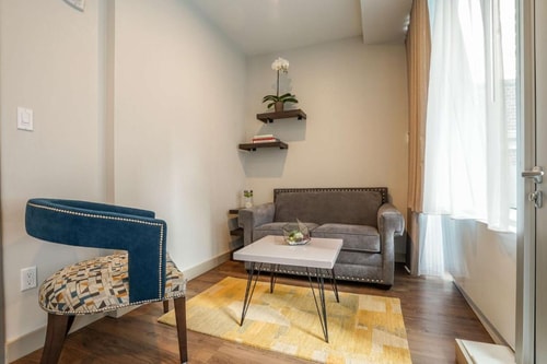King Room Near Little Collins NYC 5 Luxury Bookings