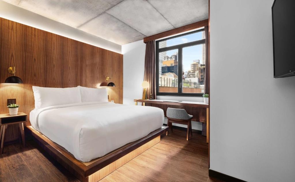 King Room Near Bryant Park NYC Luxury Bookings