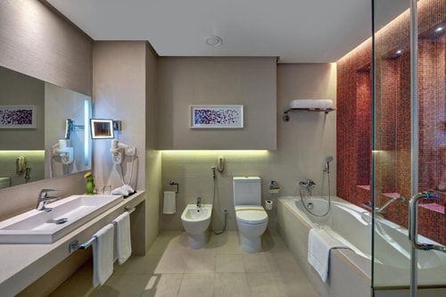 Junior Suite Near Lulu hypermarket Al Majaz 2 Luxury Bookings
