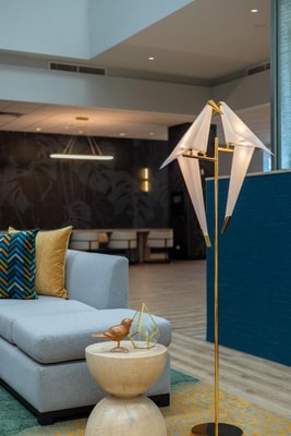 Standard Room Near House of Blues CHI 5 Luxury Bookings