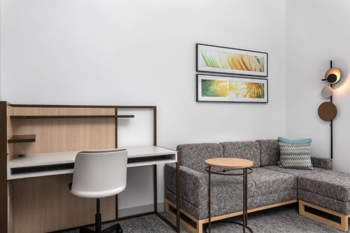 King Studio Near Bass Pro Shops ORL 2 Luxury Bookings