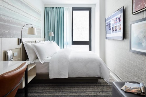 Classic Room Near Bryant Park NYC Luxury Bookings