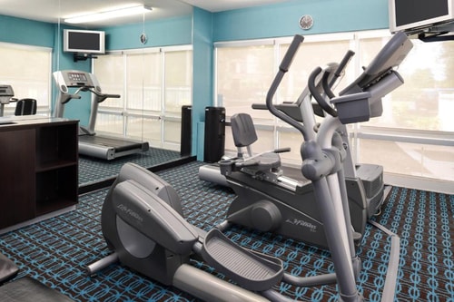 Queen Room Near Airport Lakes Park ORL 11 Luxury Bookings