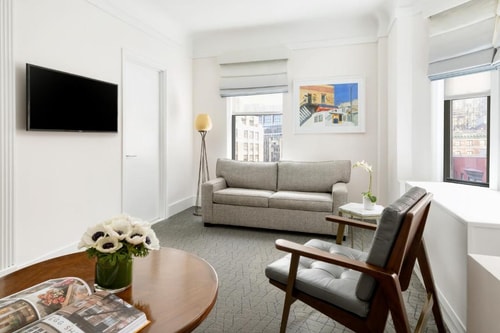 King Room Near Oscar wilde NYC 4 Luxury Bookings