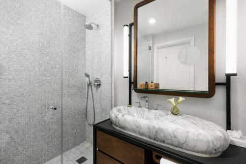 King Room Near Oscar wilde NYC 3 Luxury Bookings