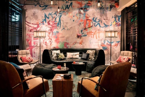 Queen Room Near White Jesse Park CHI 4 Luxury Bookings
