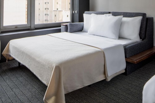 King Room Near Portillo s Barnellis CHI Luxury Bookings