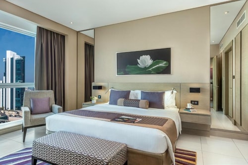 1 Bedroom Apartment Near Higher College Technology 4 Luxury Bookings
