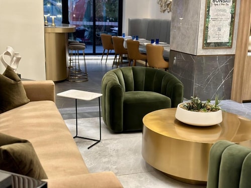 Deluxe Queen Room Near 425 Park Avenue MYC 6 Luxury Bookings