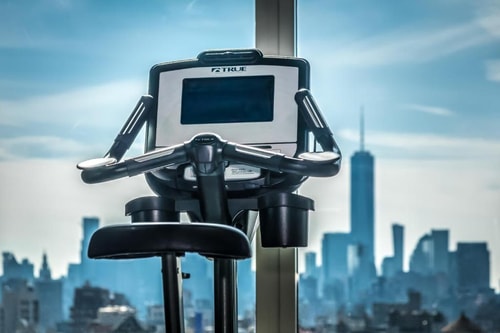 Queen Room Near The Museum at FIT NYC 12 Luxury Bookings