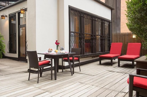 Deluxe Room Near Mc Donald Kristen NYC 12 Luxury Bookings