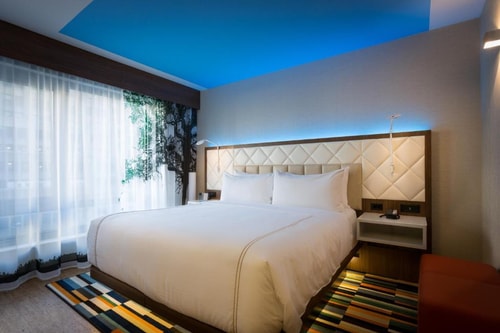 King Room Near Madison Square Garden NYC Luxury Bookings