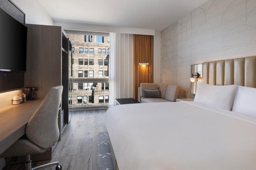 King Room Near James J Walker Park NYC 1 Luxury Bookings
