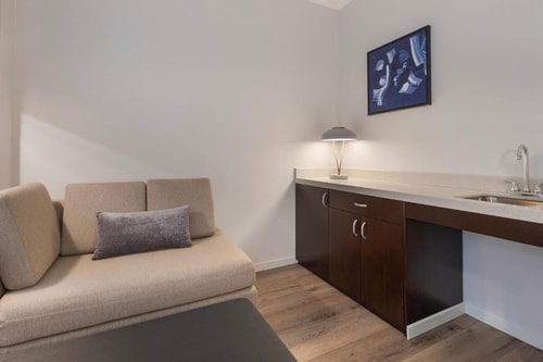 King Room Near James J Walker Park NYC 4 Luxury Bookings