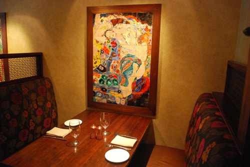 Deluxe Twin Room Near Loring Place NYC 13 Luxury Bookings