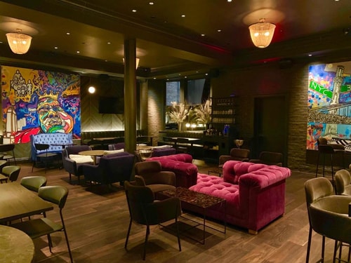Superior Queen Room Near Bryant Park NYC 12 Luxury Bookings