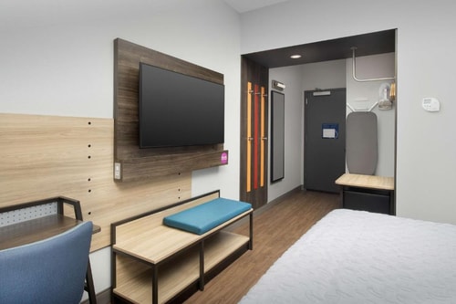 King Room Near South College ORL 1 Luxury Bookings