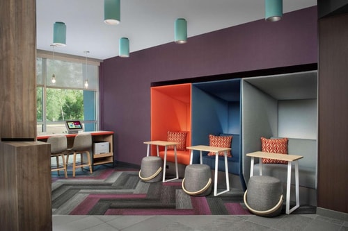 King Room Near South College ORL 8 Luxury Bookings