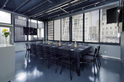 Deluxe King Room Near Pulitzer Plaza NYC 6 Luxury Bookings