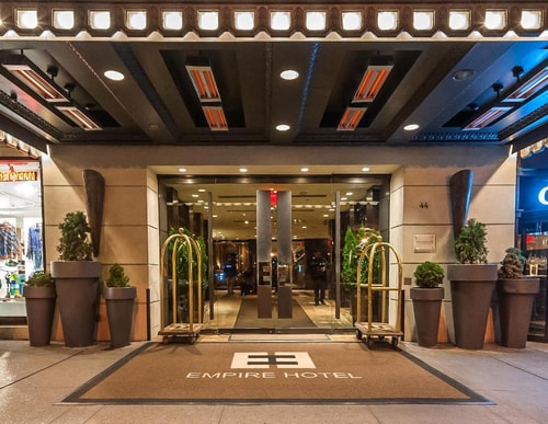 Standard Queen Room Near Dante Park NYC 11 Luxury Bookings