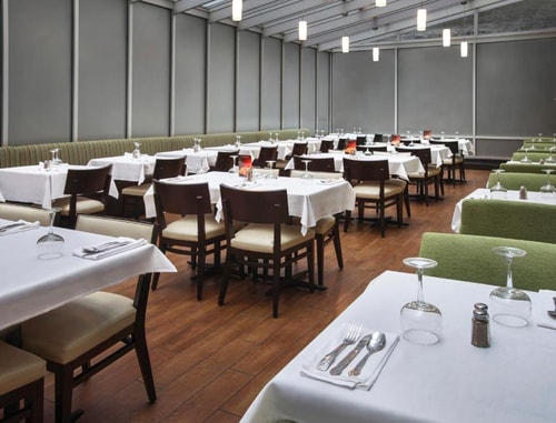 King Room Near Oscar Wilde NYC 3 Luxury Bookings