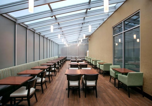 King Room Near Oscar Wilde NYC 8 Luxury Bookings