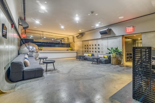 Deluxe Room Near Porchlight NYC 3 Luxury Bookings