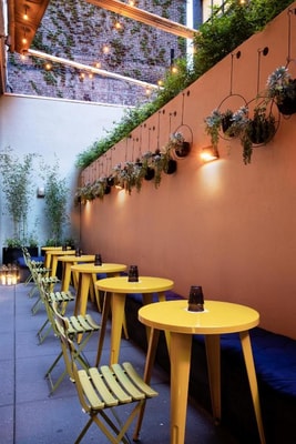 Deluxe Room Near Porchlight NYC 7 Luxury Bookings