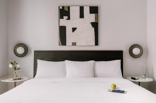 Deluxe King Room Near City Hall Park NYC Luxury Bookings