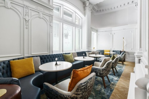 Queen Room Near MMC Plaza NYC 12 Luxury Bookings