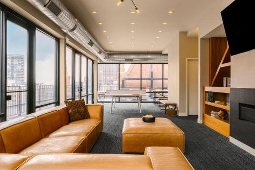 One Bedroom Apartment Near Pritzker Park CHI 12 Luxury Bookings