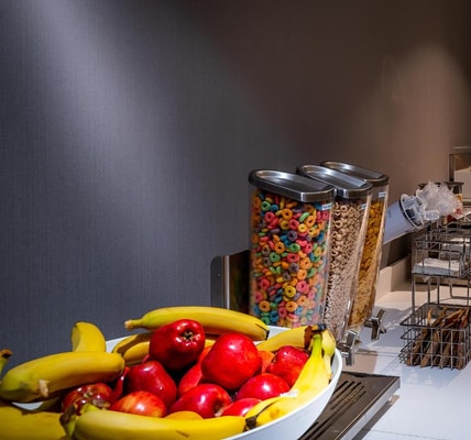 King Room Near Blatt Billiards NYC 9 Luxury Bookings