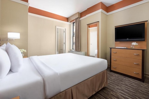Queen Room Near Greeley Square Park NYC 10 Luxury Bookings