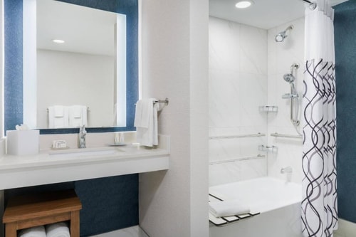 Standard Room Near Sofrito Latin Cafe ORL 3 Luxury Bookings