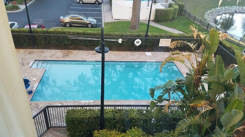 Queen Room Near Extra Space Storage ORL 13 Luxury Bookings